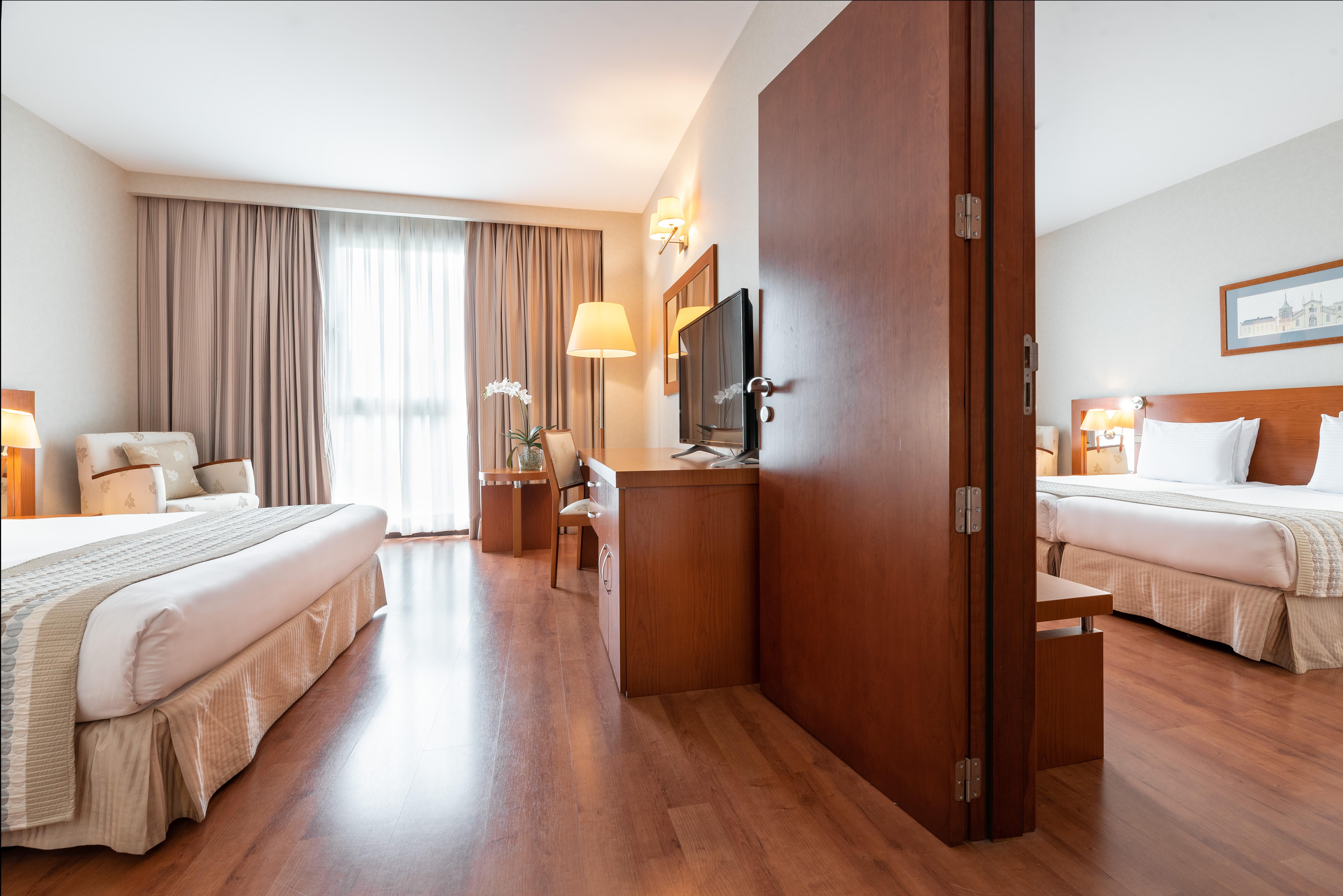 Eurostars San Lazaro Hotel 4*